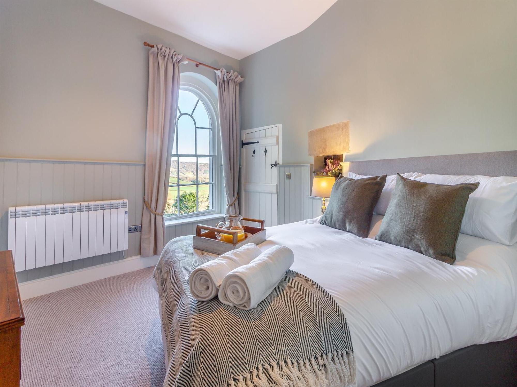 The Lodge Wonastow Bagian luar foto