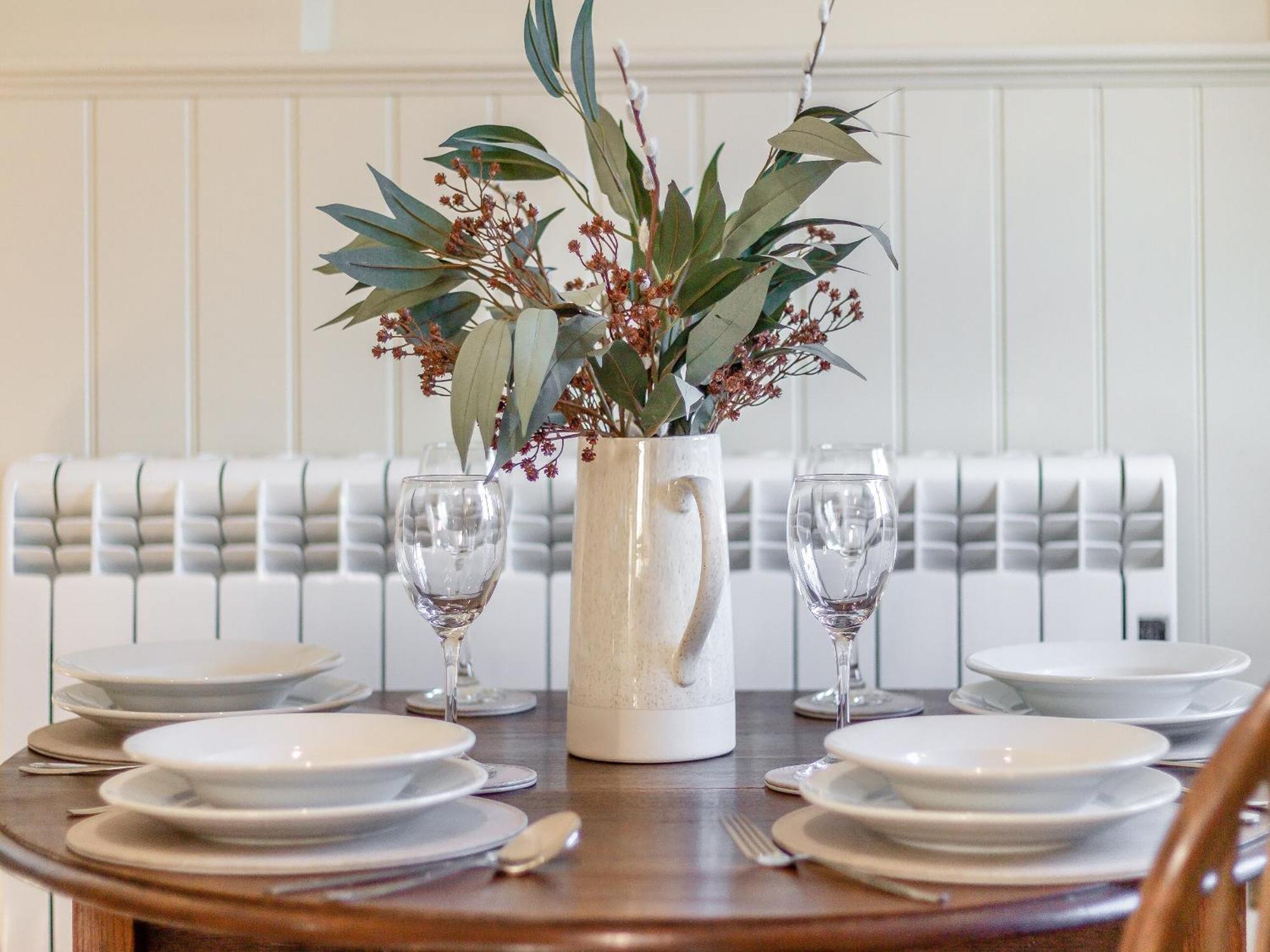 The Lodge Wonastow Bagian luar foto